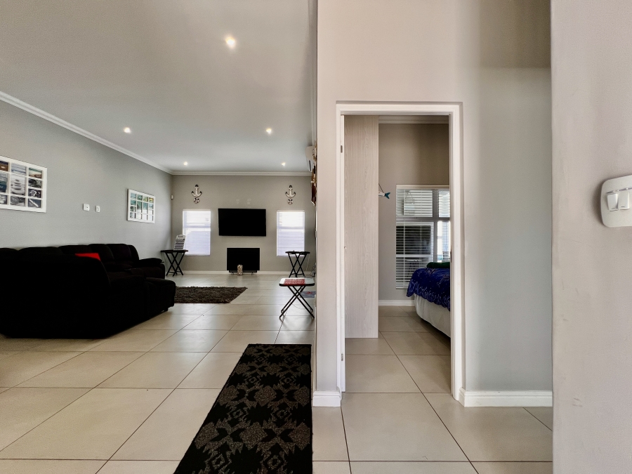 3 Bedroom Property for Sale in Laguna Sands Western Cape